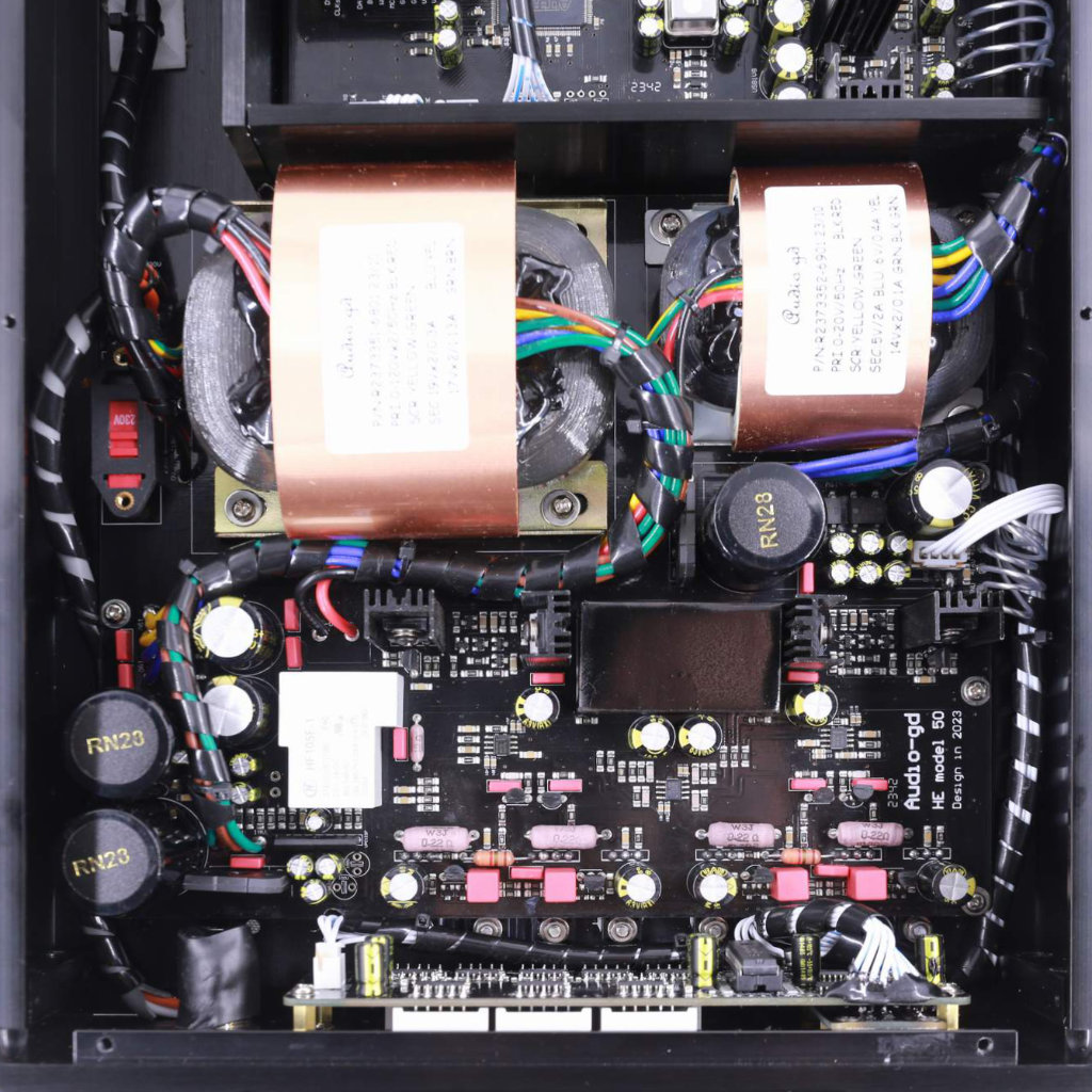  7  Digital Interface: Audio-GD DI-24HE MCLK (Master clock,Regenerate Power Supply) Black