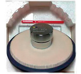 Прижим (клемп) & Дисковый очиститель кантиливера (иглы): Nagaoka Round Cleaner RC-401 art 3074
