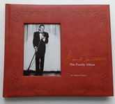 Книжное издание: FRANK SINATRA: THE FAMILY ALBUM. [Hardcover]. Used, NM condition.